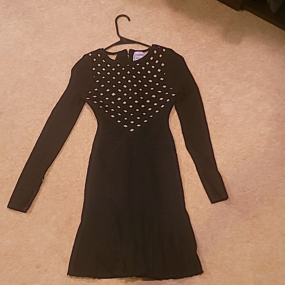 Herve Ledger Black and Beige Mini Dress - Picture 2 of 7